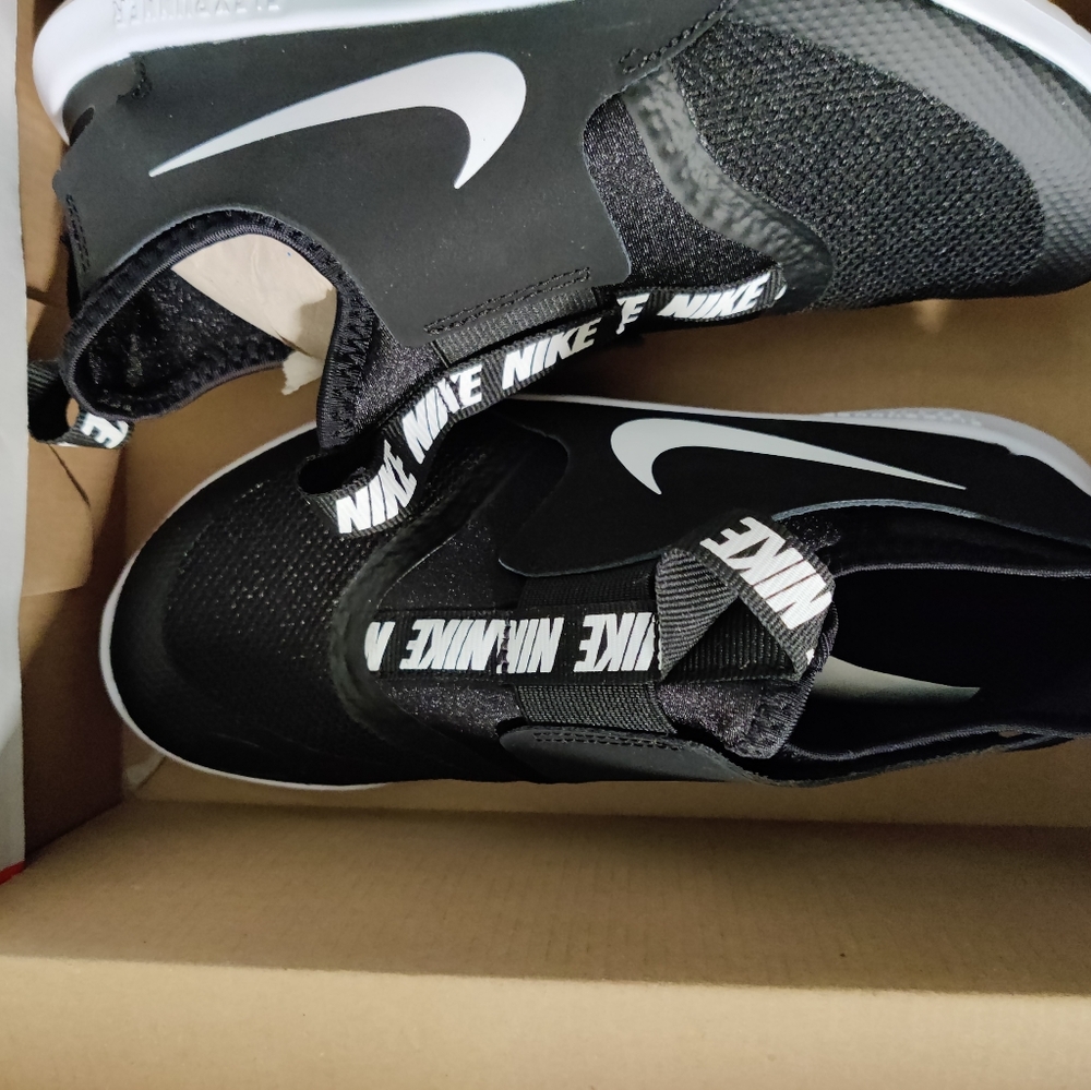 Youth Nike Flex Runner
